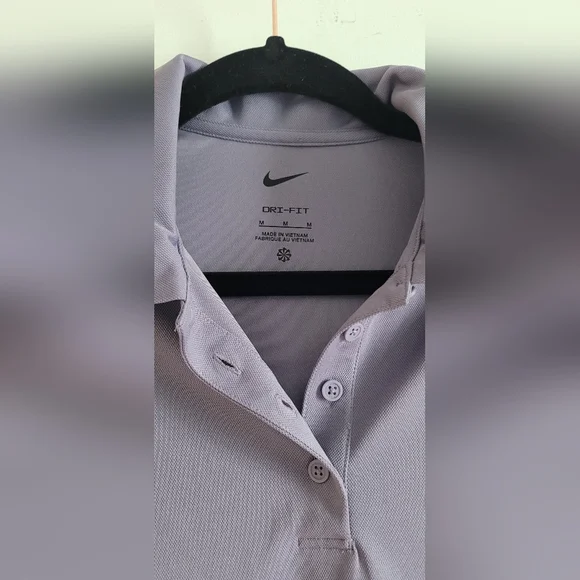 Nike Dri-fit golf shirt- NWT - Picture 2 of 6